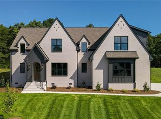 8966 Maltese Ct, Lewisville, NC 27023