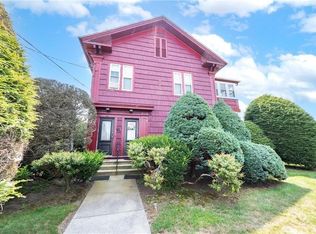 161 Carrington Ave, Woonsocket, RI 02895