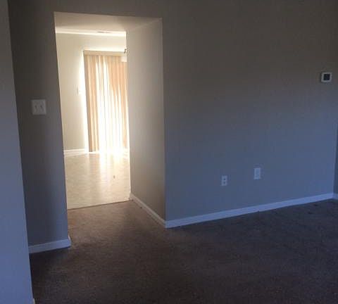 livingtokitchen view