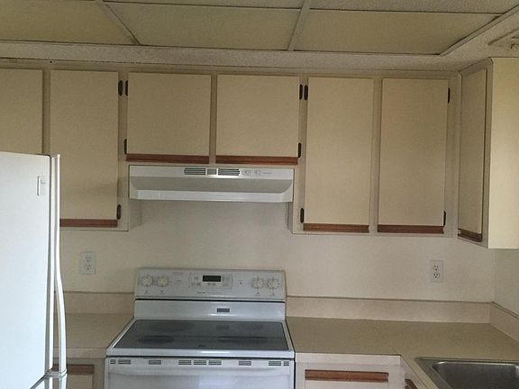 5th image of 1512 SE Royal Green Cir APT H203