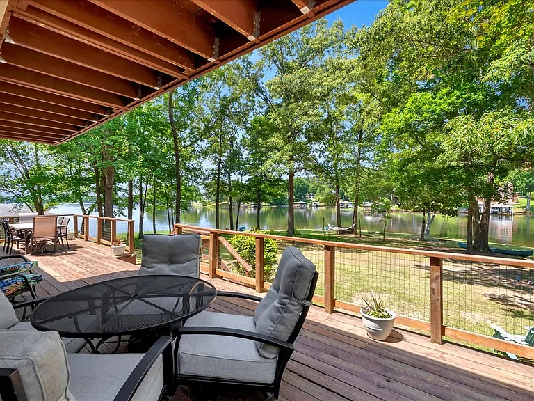 296 Milton Dr — Photo 42