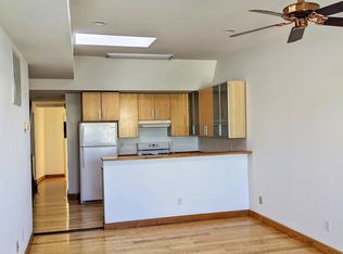 1203 Green St FLOOR 3, Philadelphia, PA 19123