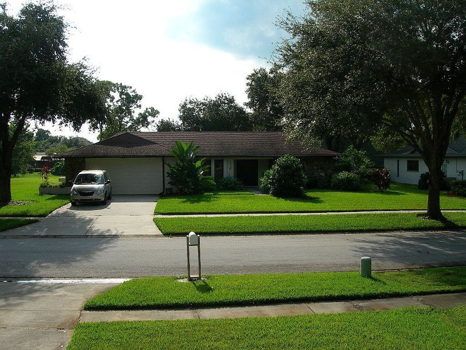 13908 Middle Park Drive, Tampa, Florida USA