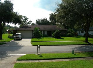 13908 Middle Park Dr, Tampa, FL 33624
