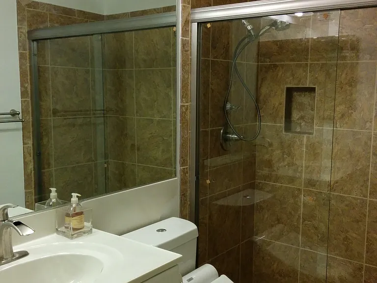 Delphi Cir — Photo 2