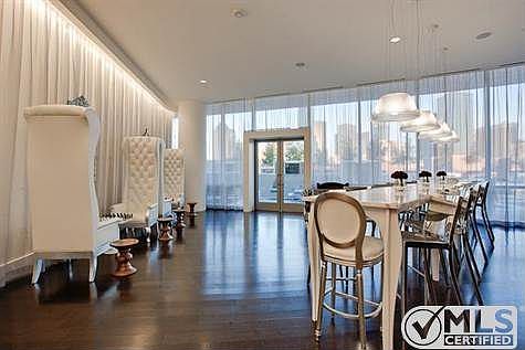 5th image of 2200 Victory Ave APT 2206