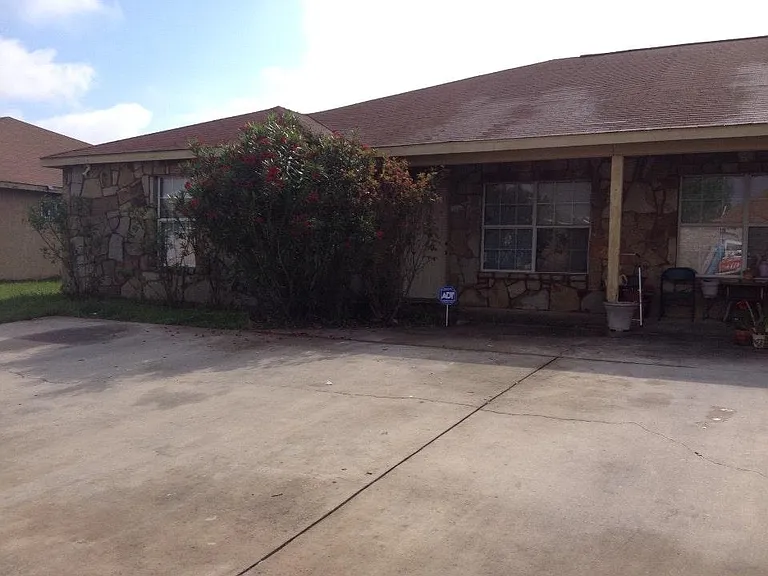 7620 Oak Chase — Photo 7