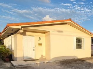 211 NW 48th Pl, Miami, FL 33126