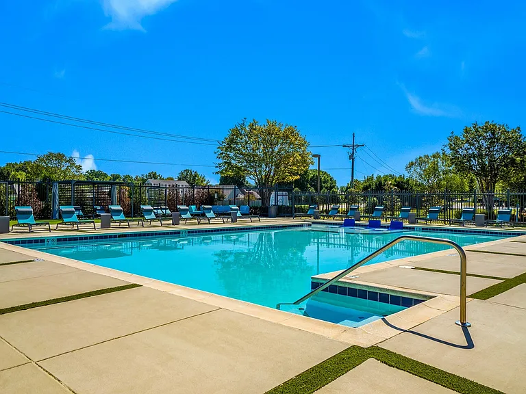 The Luxe of Southaven — Photo 31