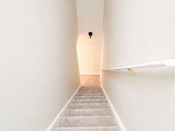 5th image of 308 Anderson Ave NW