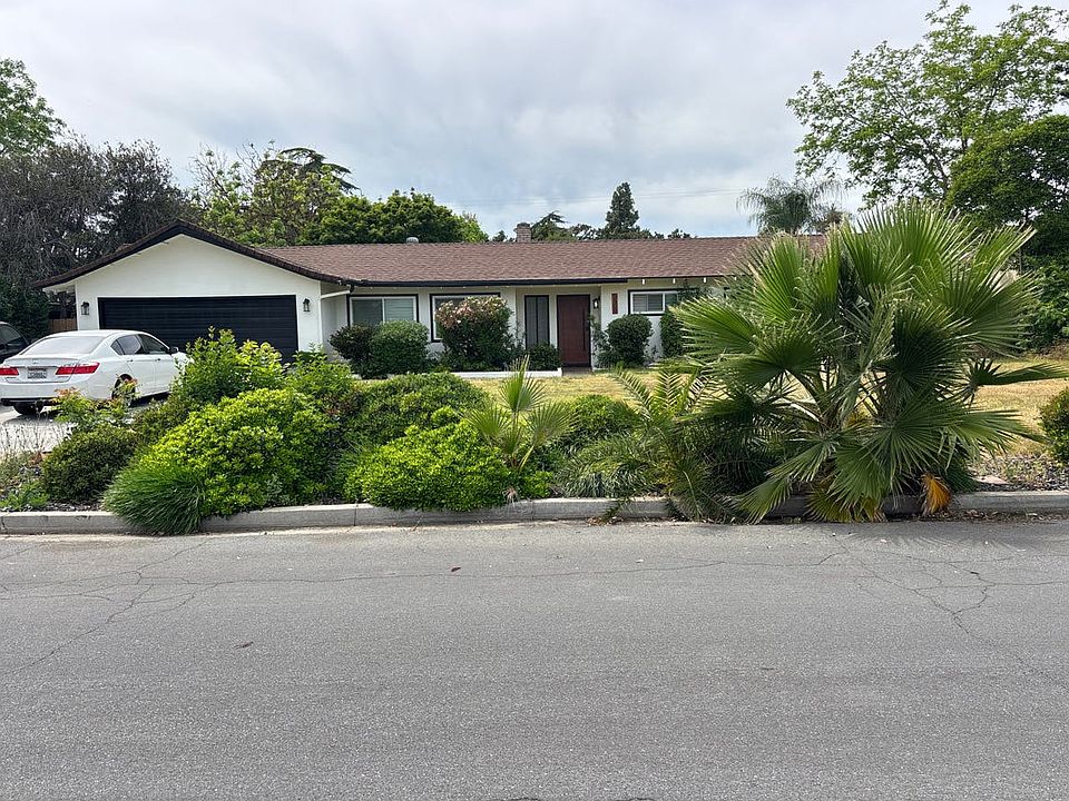 1st image of 5509 N Roosevelt Ave