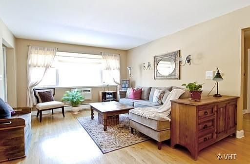 1st image of 1501 W Farwell Ave APT 2E