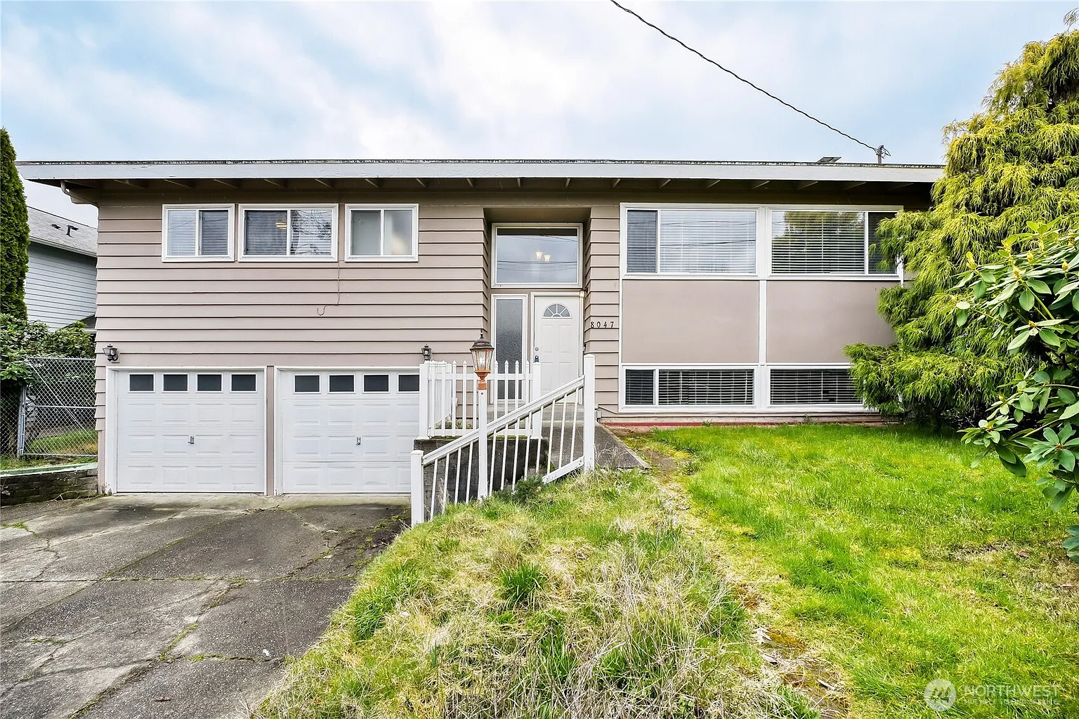 8047 S 117th Street photo 1