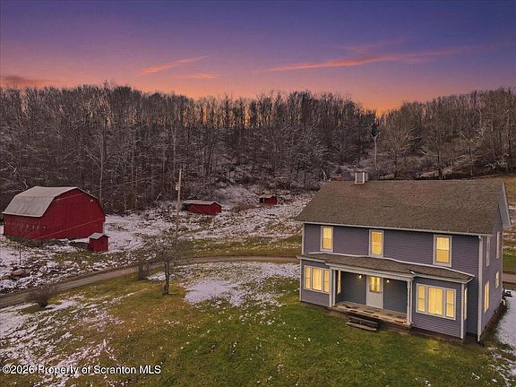 5th image of 795 Wescott Rd