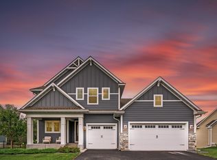 5902 131st St N, Hugo, MN 55038