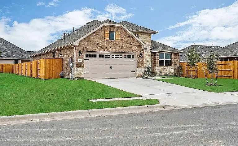 4441 Arques Ave — Photo 2