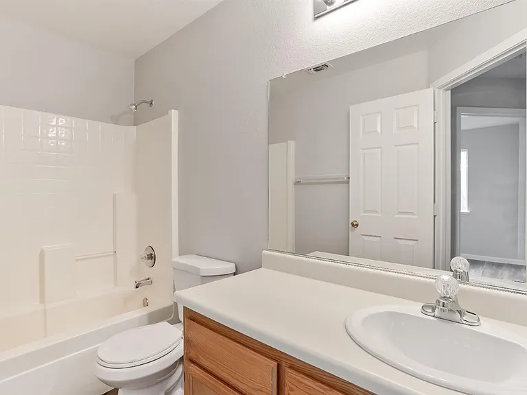 The master bathroom.