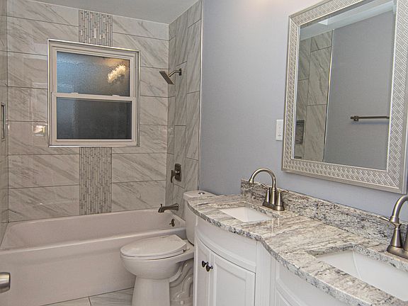 5th image of 235 E 168th Pl