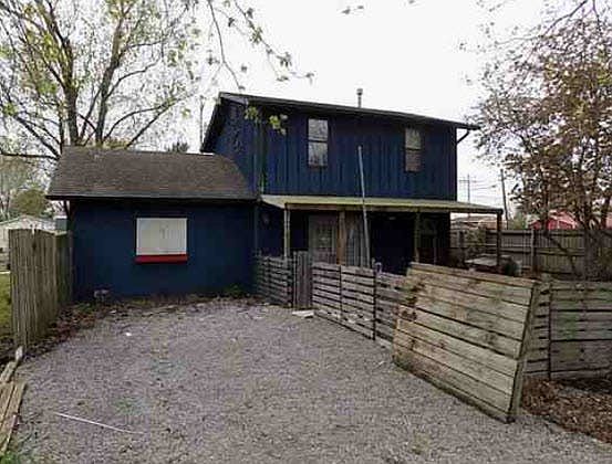 1st image of 215 N Seba St