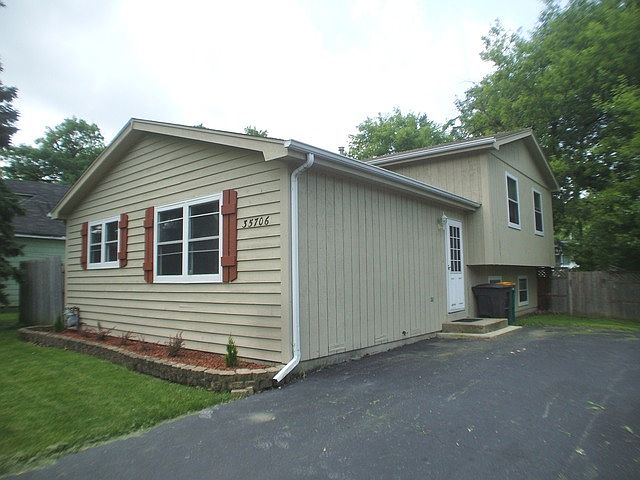 1st image of 35706 N Laurel Ave