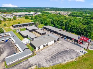 1753 S West Byp #D, Springfield, MO 65807