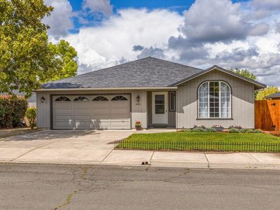 2321 Perri Pl, Medford, OR, 97504