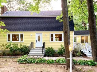 21 Meaders Ln, Salisbury, MA 01952