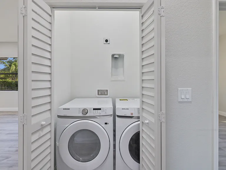 4703 Leonard Blvd S — Photo 19