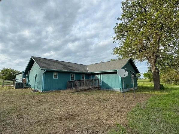 9363 Locke Rd, Bryan, TX 77808