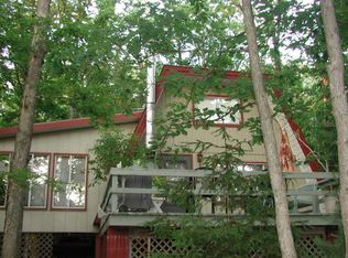 8 Michaux Dr, Newville, PA 17241
