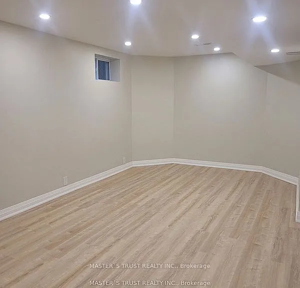 657 Chaleur Pl — Photo 9