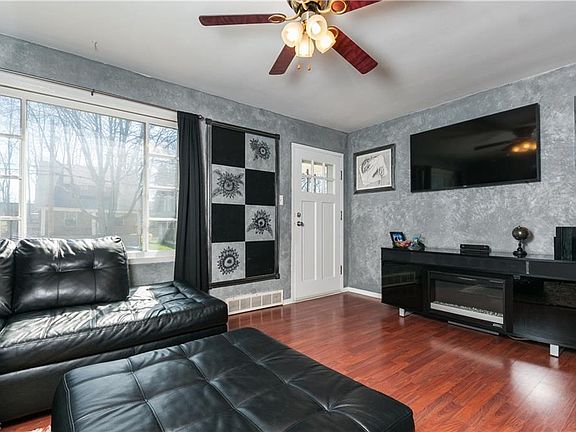 3rd image of 56 Akers Ave