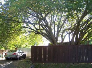 237 Montgomery Rd, Sebastopol, CA 95472