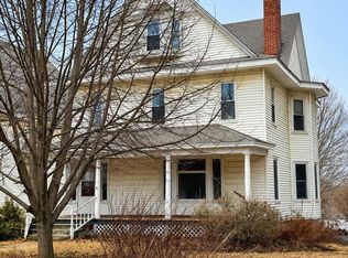 29 Church St, Presque Isle, ME 04769