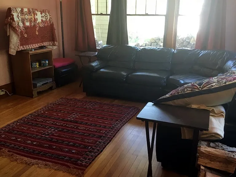 35 Clark Ave — Photo 10