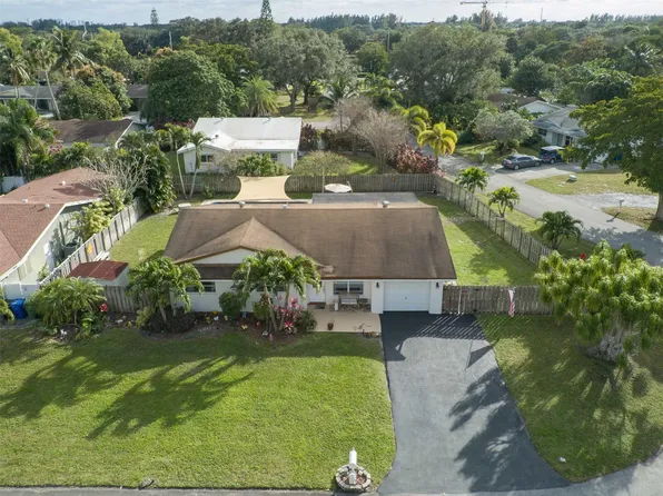 3330 NW 65th Street, Fort Lauderdale, FL 33309