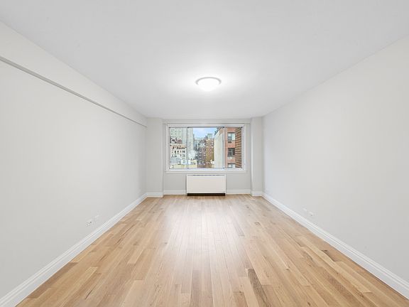 3rd image of 340 E 51st St #10M