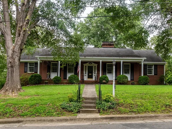 1307 Friend Ave, South Boston, VA 24592