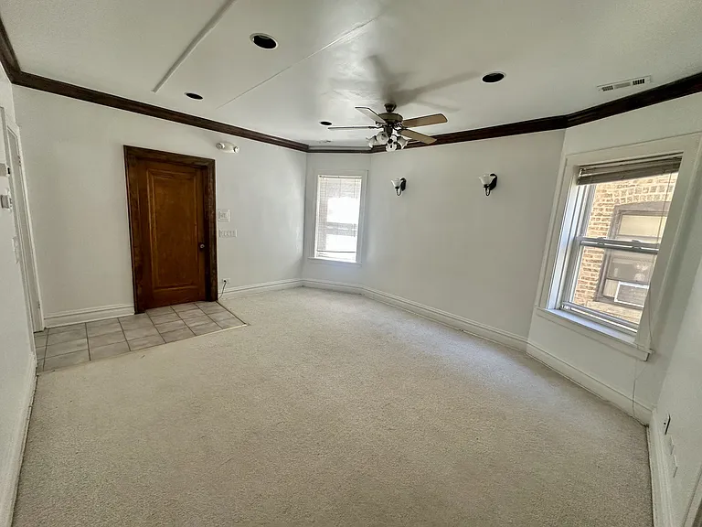 6229 N Claremont Ave #2 — Photo 7