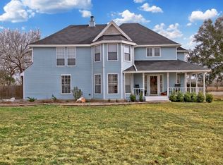 697 Center St, New Braunfels, TX 78130