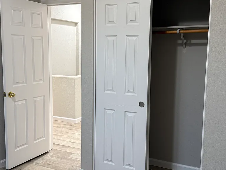 2090 Sierra View Cir #3 — Photo 23