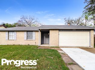 16222 Lazy Ridge Dr, Houston, TX 77053