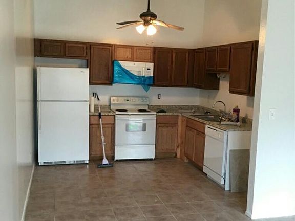 4th image of 6817 Tiki Ln APT 3