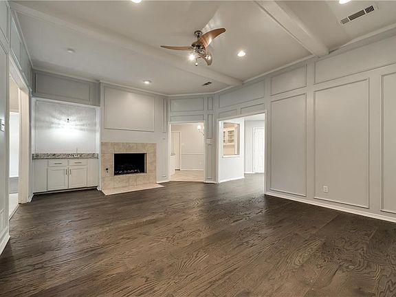 3rd image of 2537 Indian Hills Dr