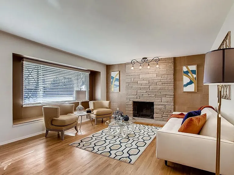 2493 Braun Ct — Photo 4
