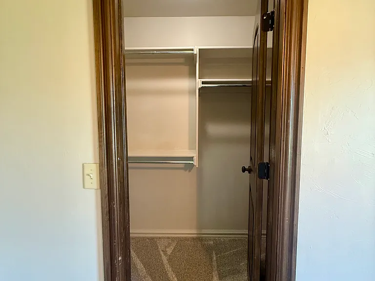 2114 Savona Ln — Photo 48