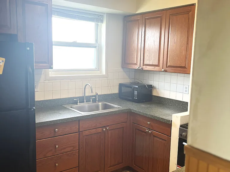 3302 Primrose Rd #2 — Photo 5