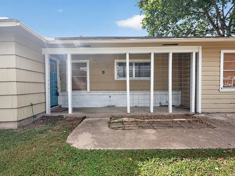 725 Mary Lake Dr — Photo 27