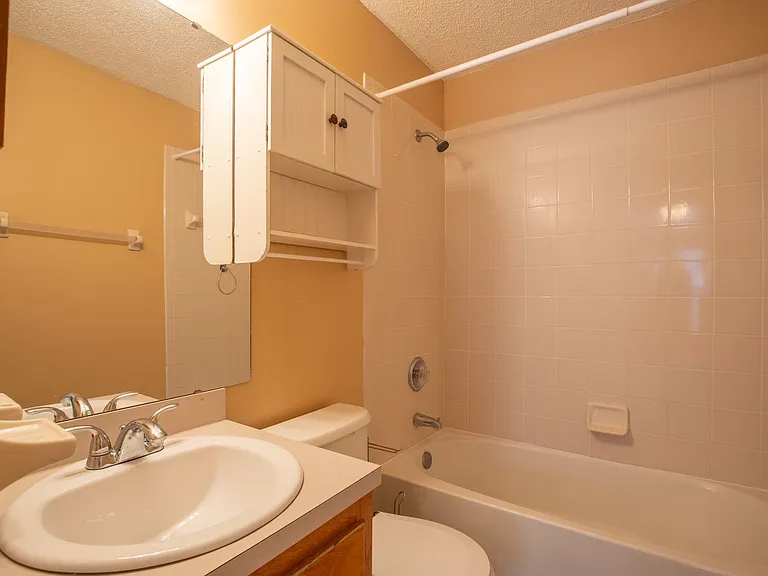 2548 Americas Cup Cir E — Photo 11