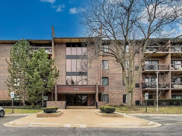 7525 Nantucket Dr APT 106, Darien, IL 60561